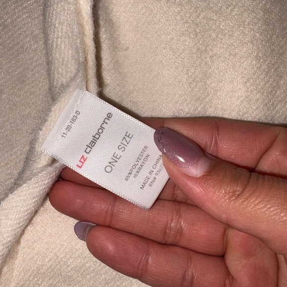 Scarf - Picture 2 of 4